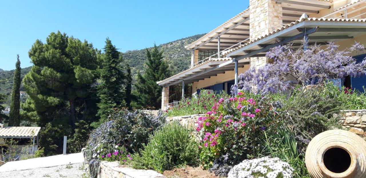 Blueline Guesthouse Agios Dimitrios  외부 사진