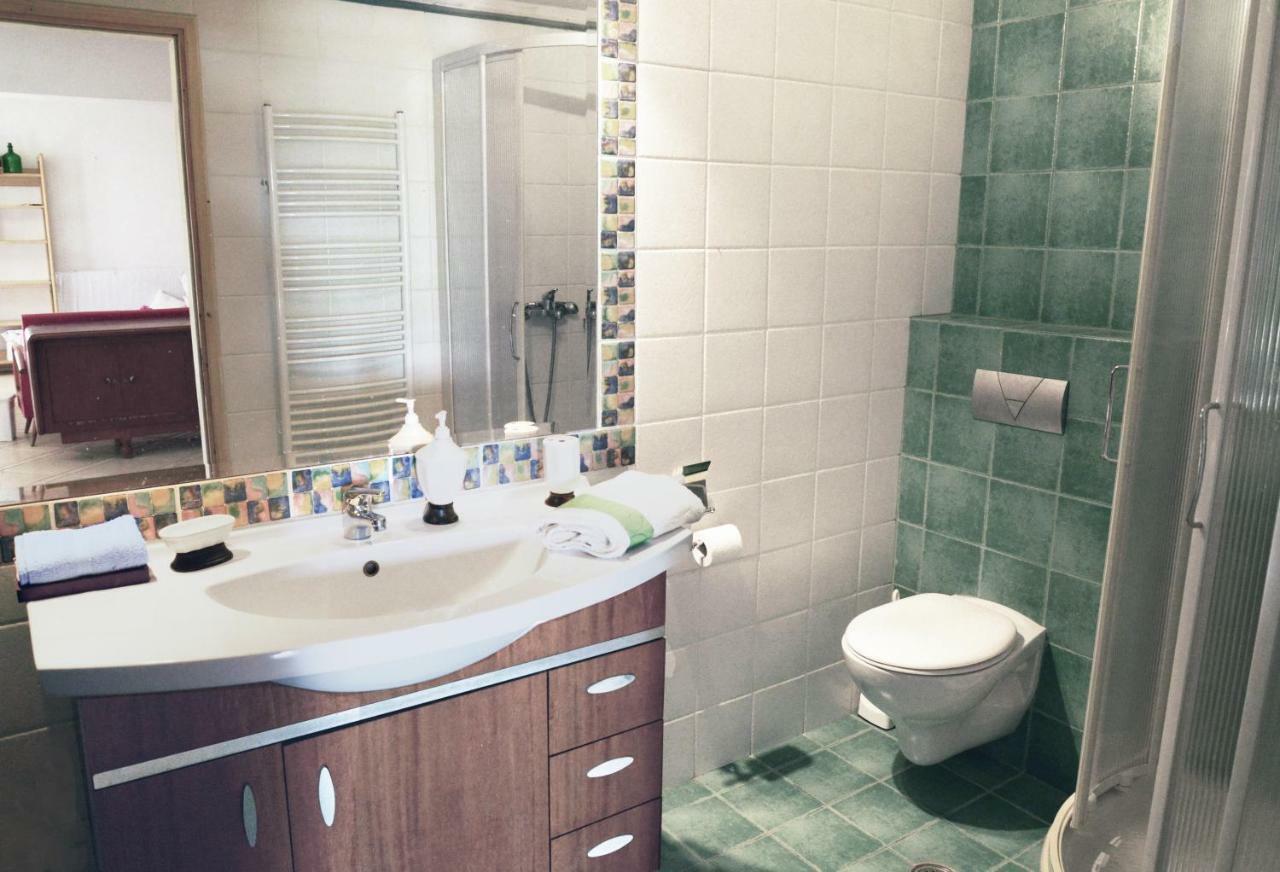 Blueline Guesthouse Agios Dimitrios  외부 사진