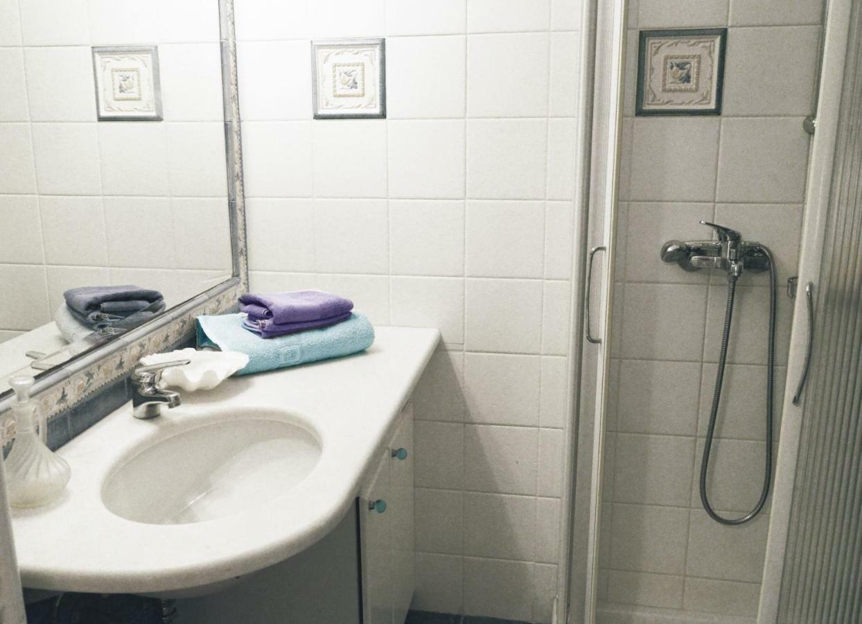 Blueline Guesthouse Agios Dimitrios  외부 사진