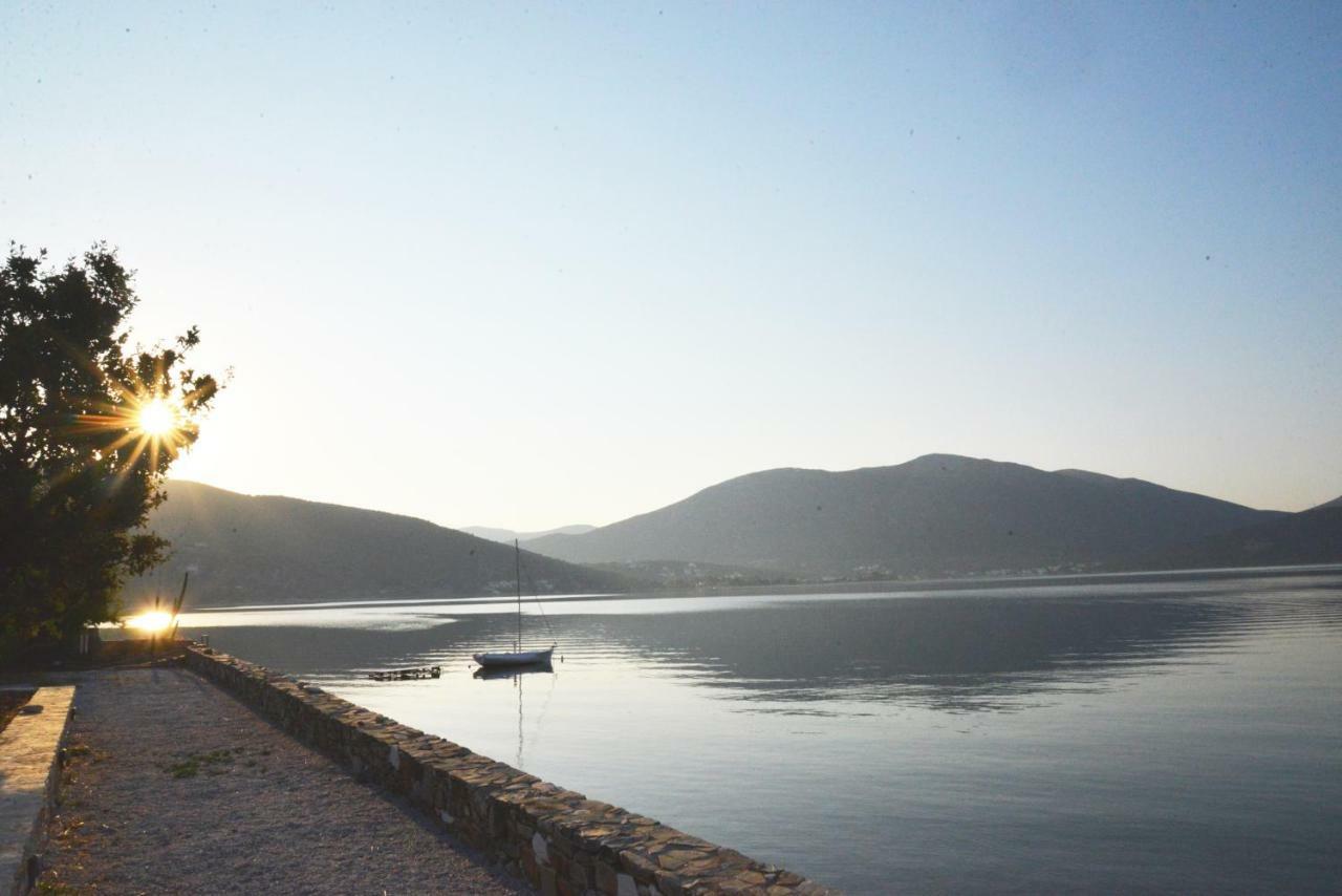 Blueline Guesthouse Agios Dimitrios  외부 사진