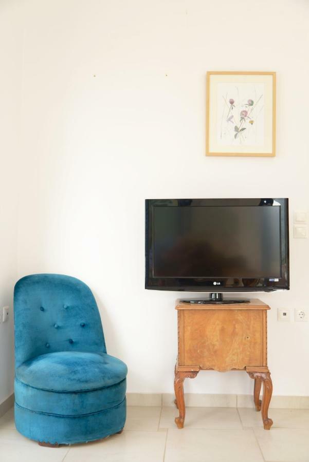 Blueline Guesthouse Agios Dimitrios  외부 사진